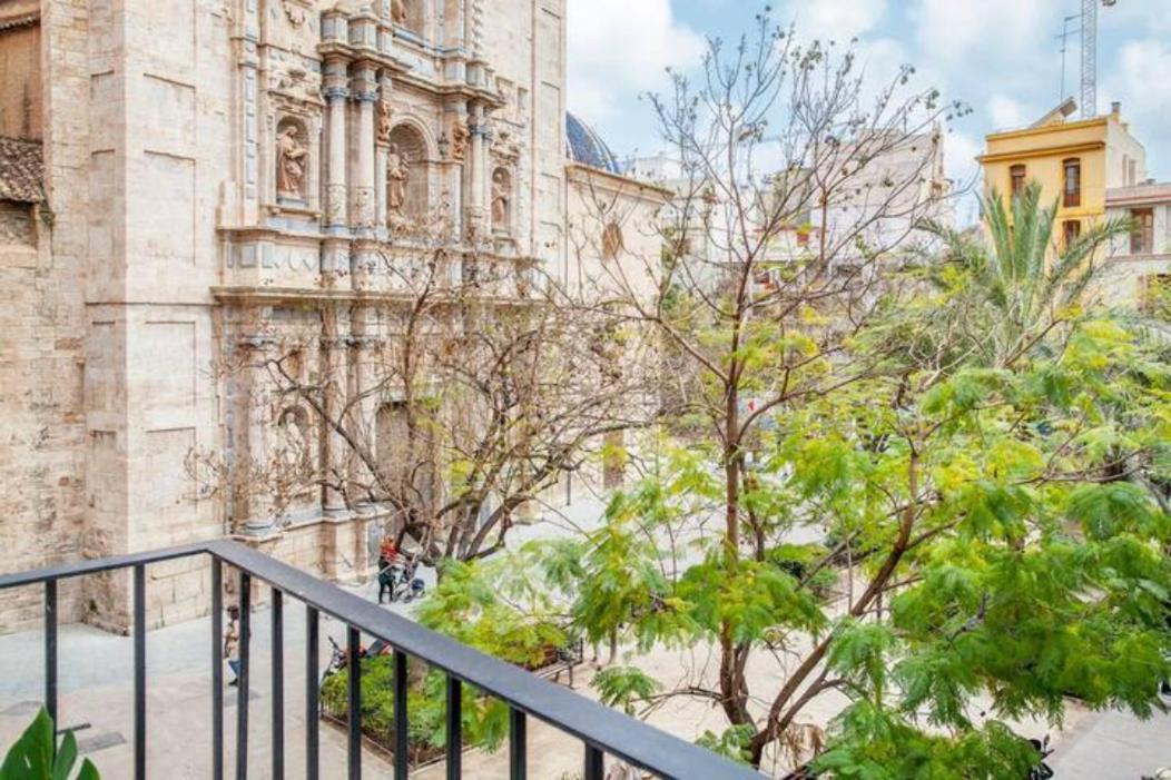 Apartamento Soleado En Plaza Del Carmen Βαλένθια Εξωτερικό φωτογραφία